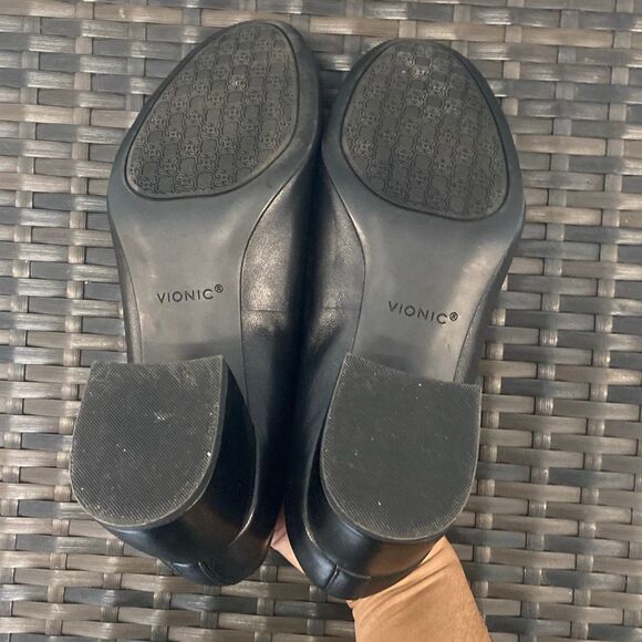 Vionic Carmel pump in black Nappa leather women’s size 9 - Picture 5 of 7